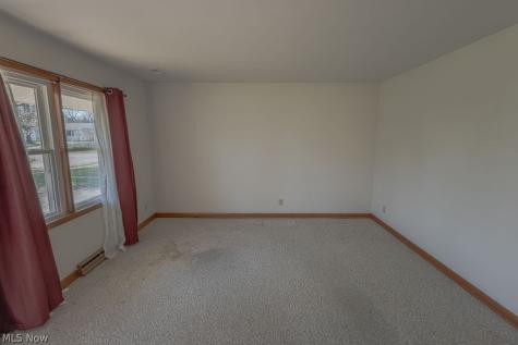 143 Riverview Drive Marietta OH 45750