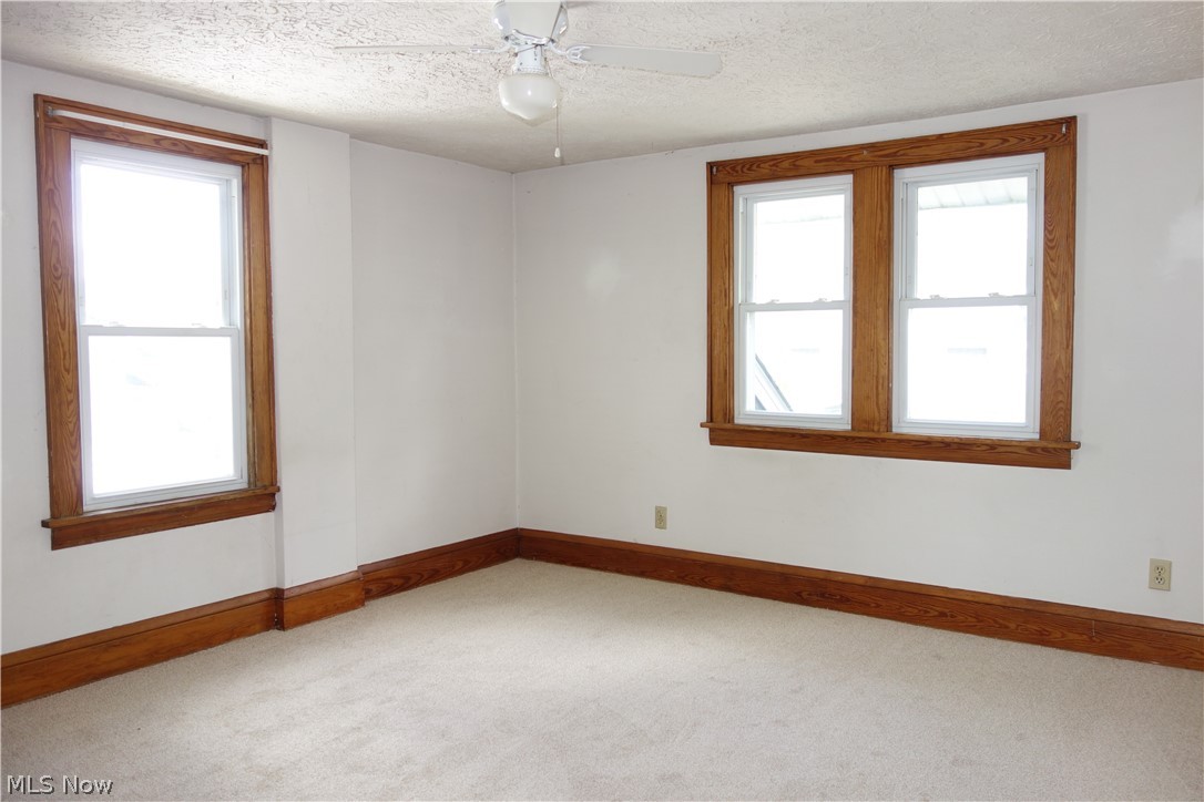 34 E Rosewood Avenue Akron OH 44301