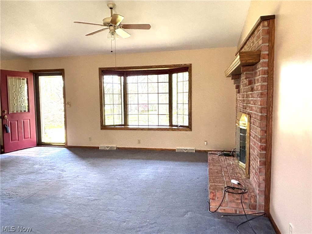 42900 Woodvale Lane Columbiana OH 44408
