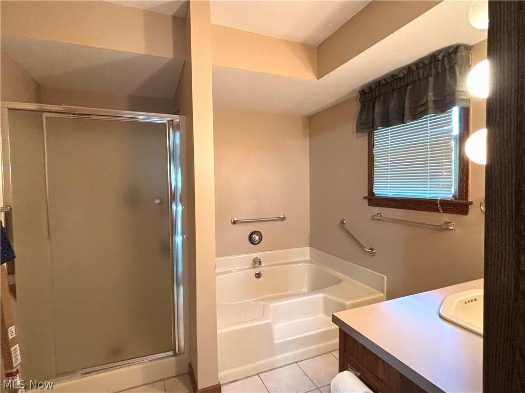 42900 Woodvale Lane Columbiana OH 44408