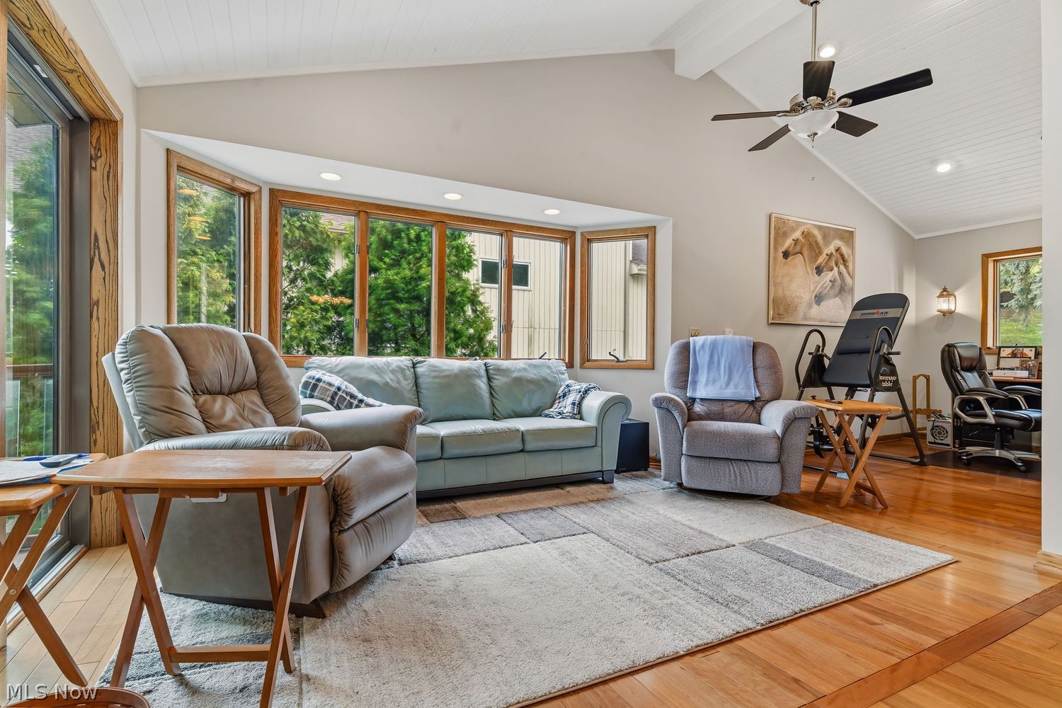 50 E Mohawk Drive Malvern OH 44644