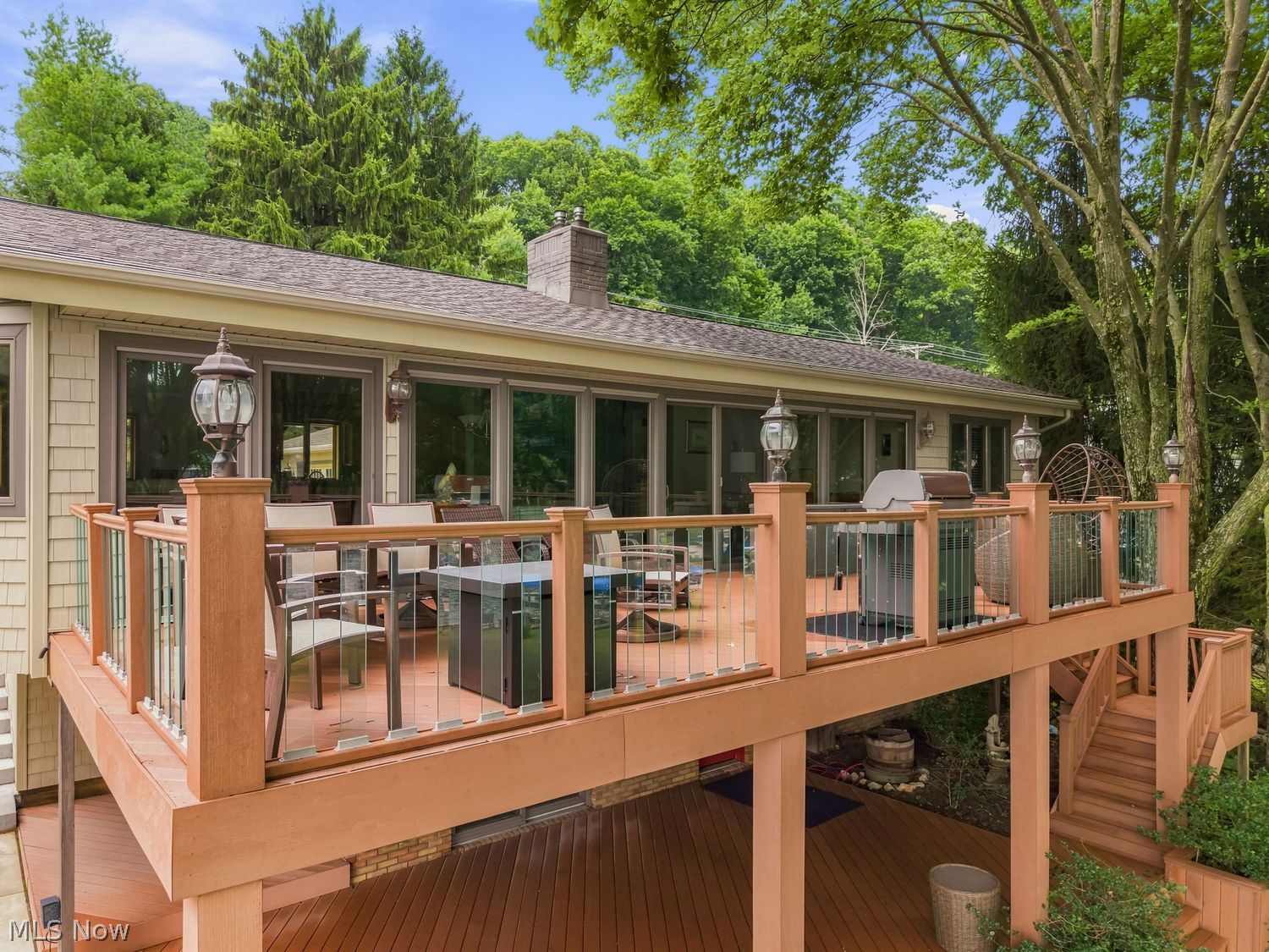 50 E Mohawk Drive Malvern OH 44644