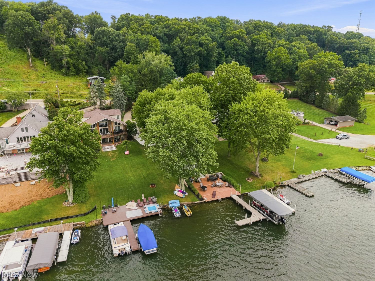 50 E Mohawk Drive Malvern OH 44644