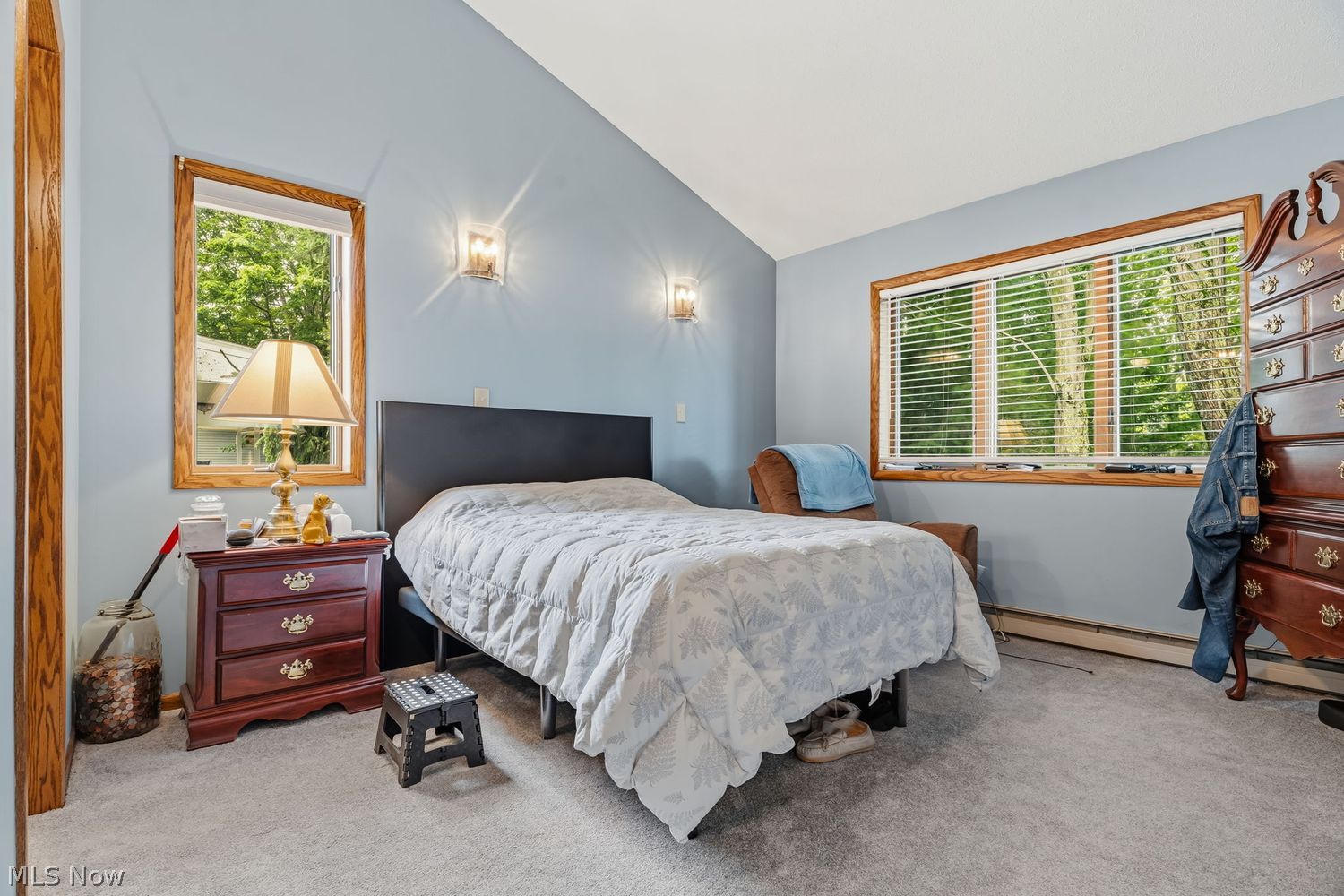 50 E Mohawk Drive Malvern OH 44644