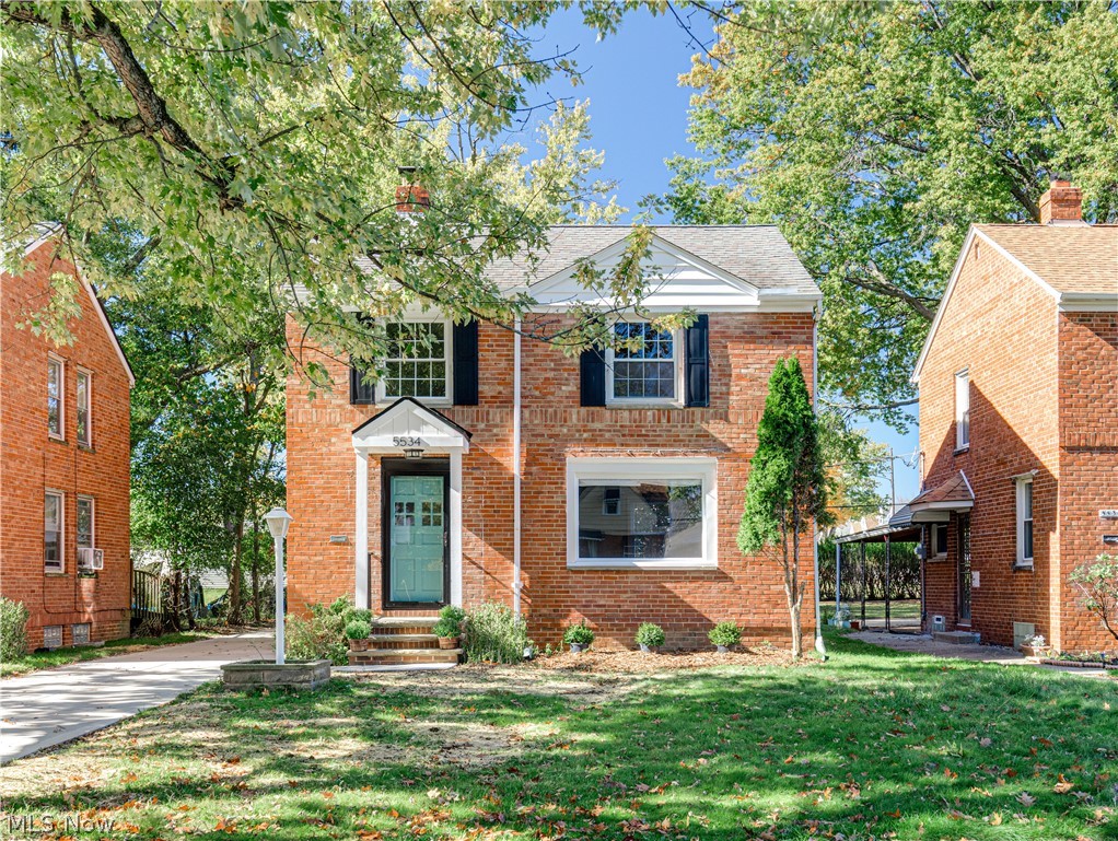 5534 Beechwood Avenue Maple Heights OH 44137