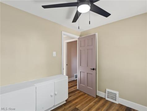 5534 Beechwood Avenue Maple Heights OH 44137