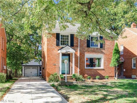 5534 Beechwood Avenue Maple Heights OH 44137