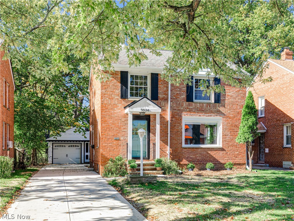 5534 Beechwood Avenue Maple Heights OH 44137