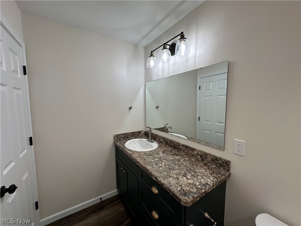 371 Sexton Street Struthers OH 44471