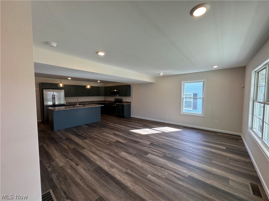 371 Sexton Street Struthers OH 44471