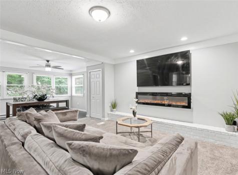 31773 N Roundhead Drive Solon OH 44139