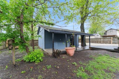 2014 25th Street NE Canton OH 44705