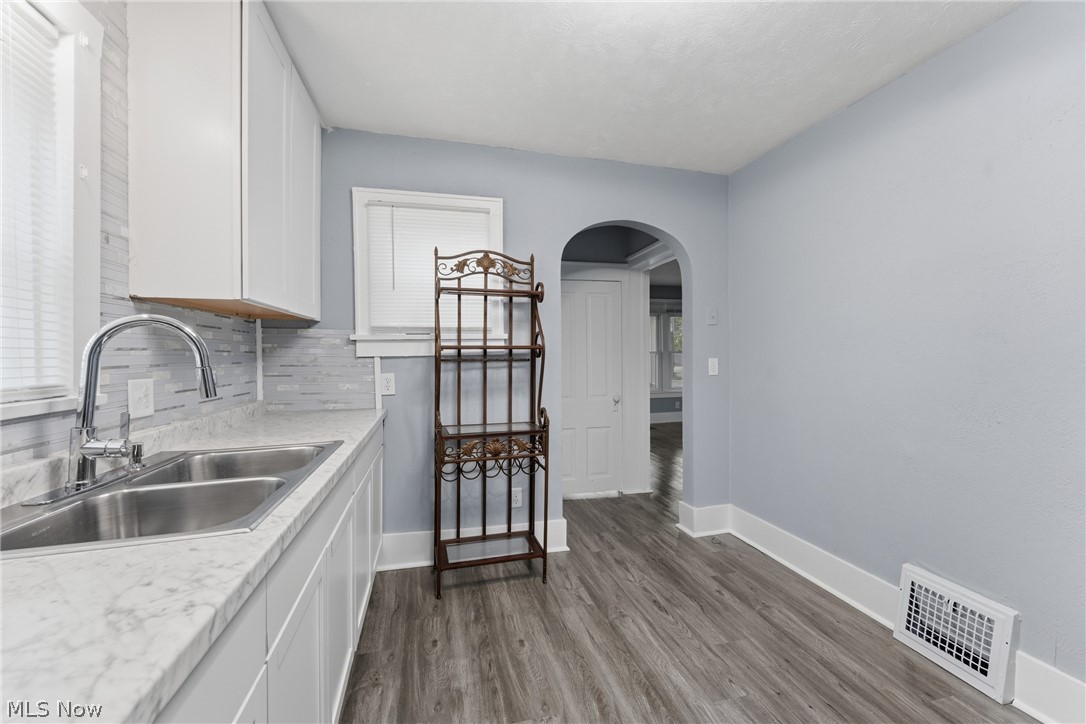 2014 25th Street NE Canton OH 44705