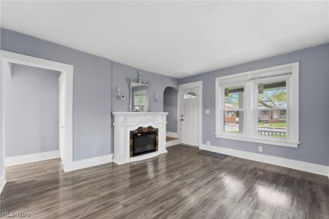 2014 25th Street NE Canton OH 44705