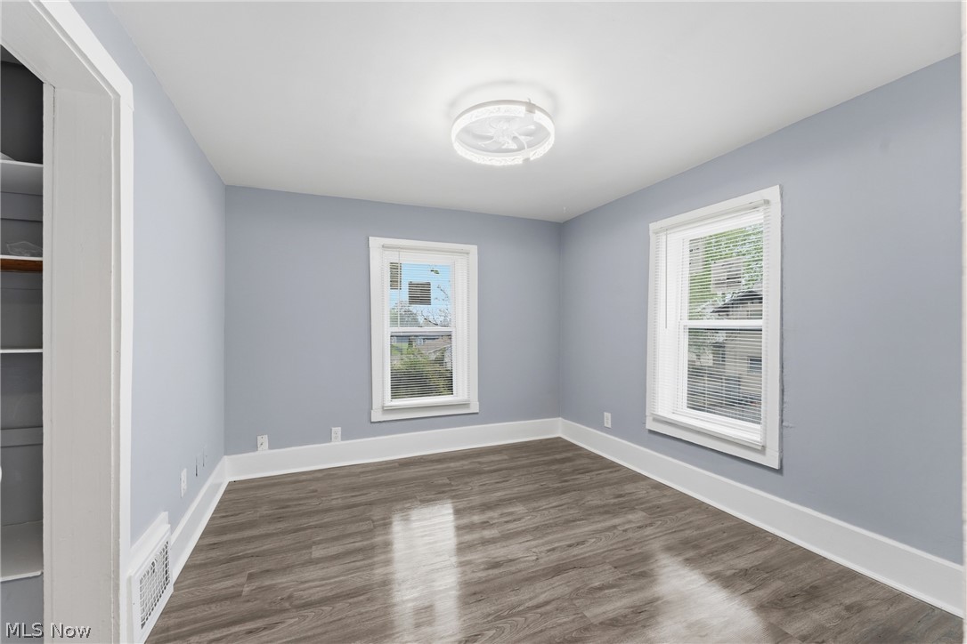 2014 25th Street NE Canton OH 44705