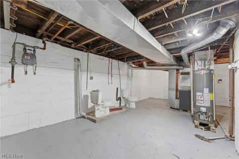 2014 25th Street NE Canton OH 44705