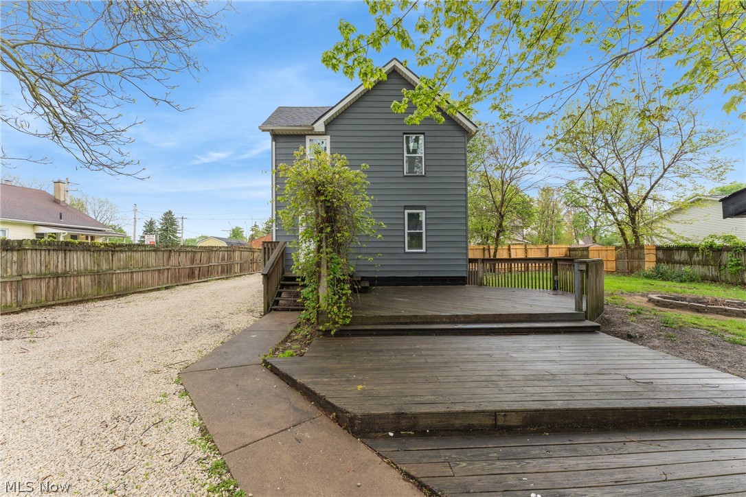 2014 25th Street NE Canton OH 44705