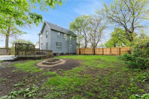 2014 25th Street NE Canton OH 44705