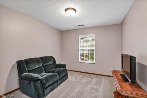 2870 Shakespeare Lane Avon OH 44011