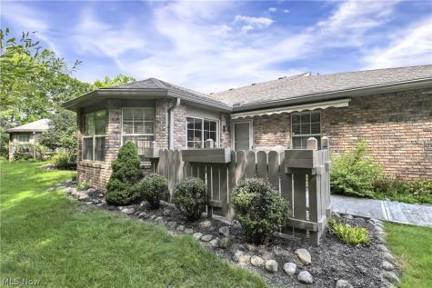 2870 Shakespeare Lane Avon OH 44011