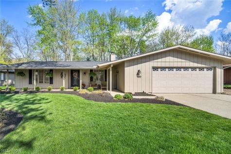 10815 Gate Post Strongsville OH 44149