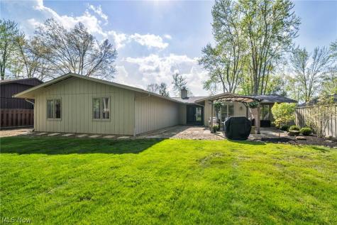 10815 Gate Post Strongsville OH 44149
