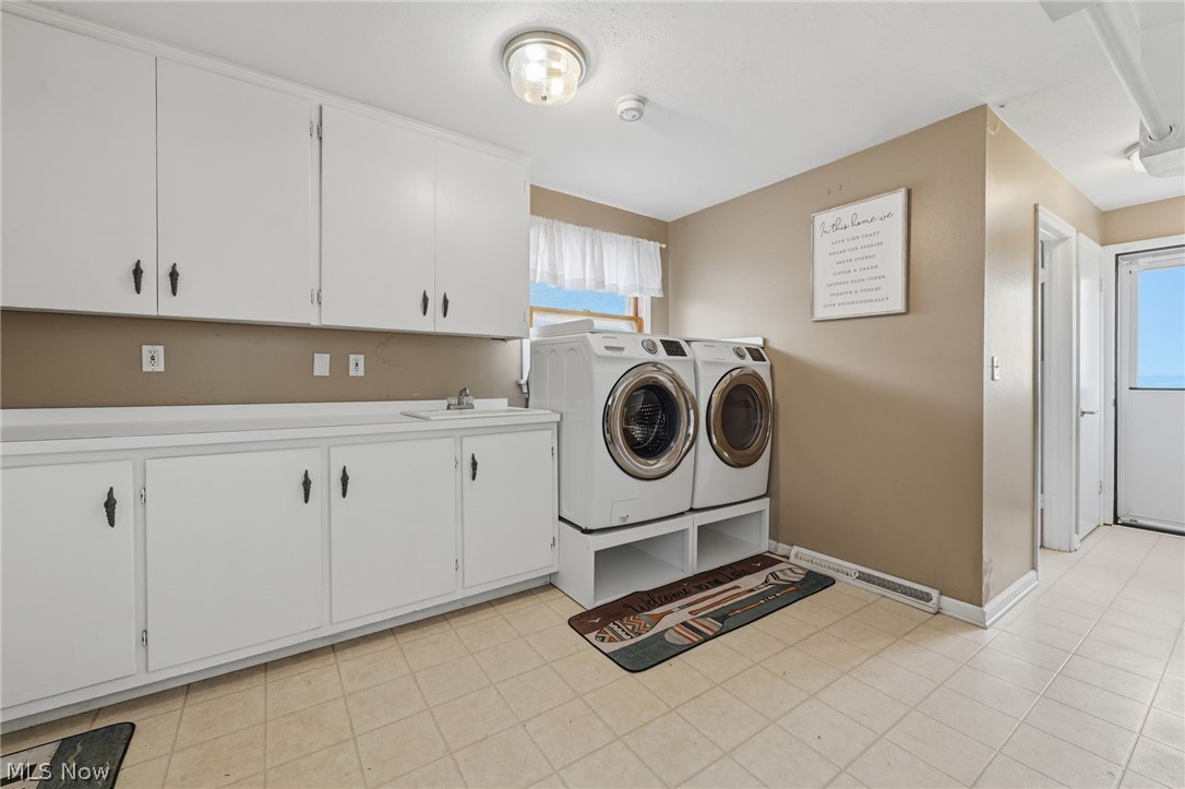 3107 E Erie Avenue Lorain OH 44052