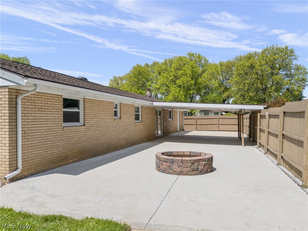 5544 Fairwood Avenue NW North Canton OH 44720