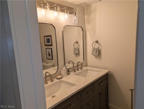 2642 Ramsay Road Beachwood OH 44122