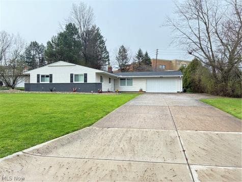 2642 Ramsay Road Beachwood OH 44122