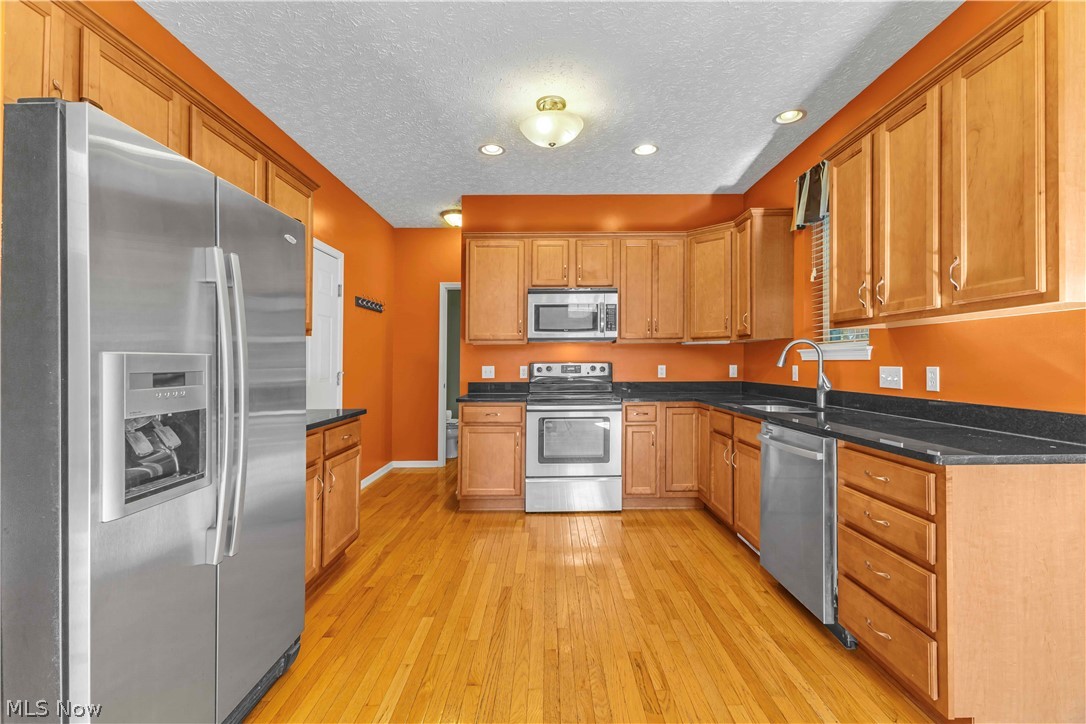 199 Highland Avenue Avon Lake OH 44012