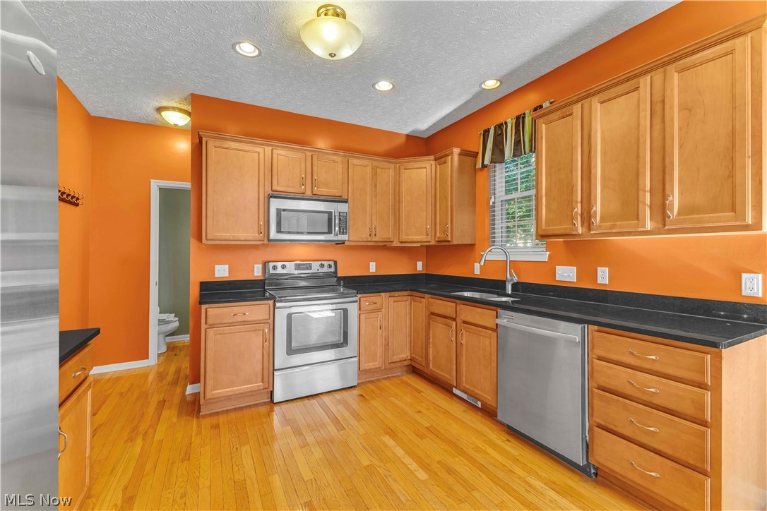 199 Highland Avenue Avon Lake OH 44012