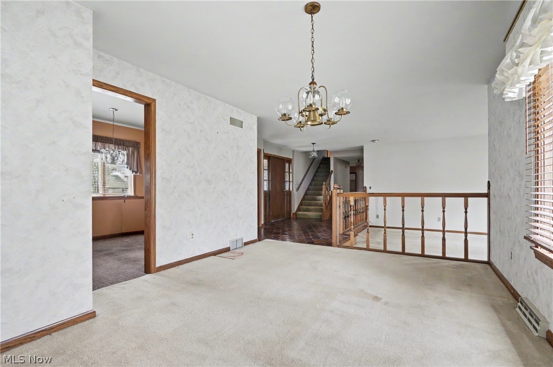 8625 Four Seasons Trail Poland OH 44514