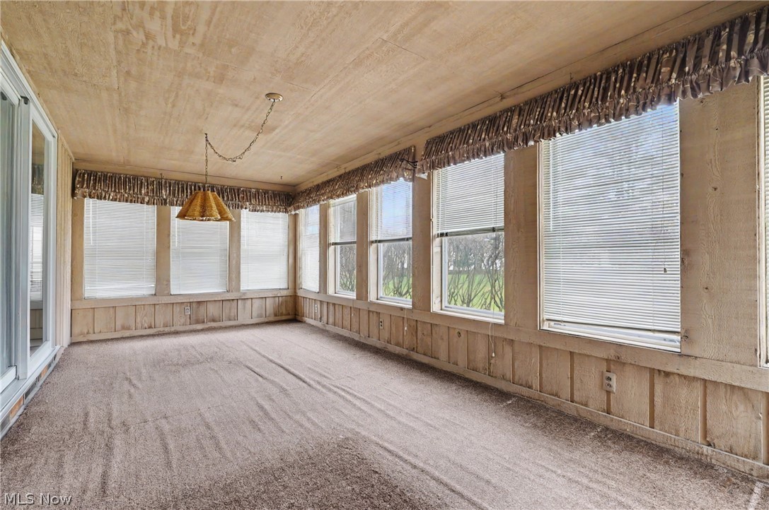 8625 Four Seasons Trail Poland OH 44514