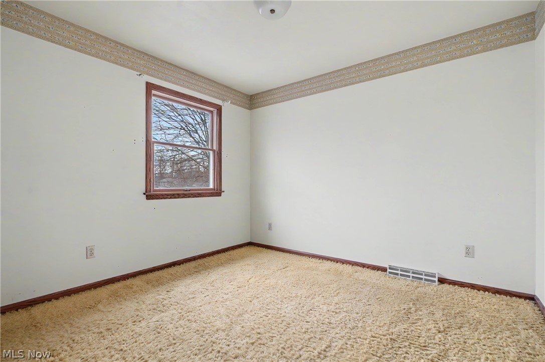 8625 Four Seasons Trail Poland OH 44514