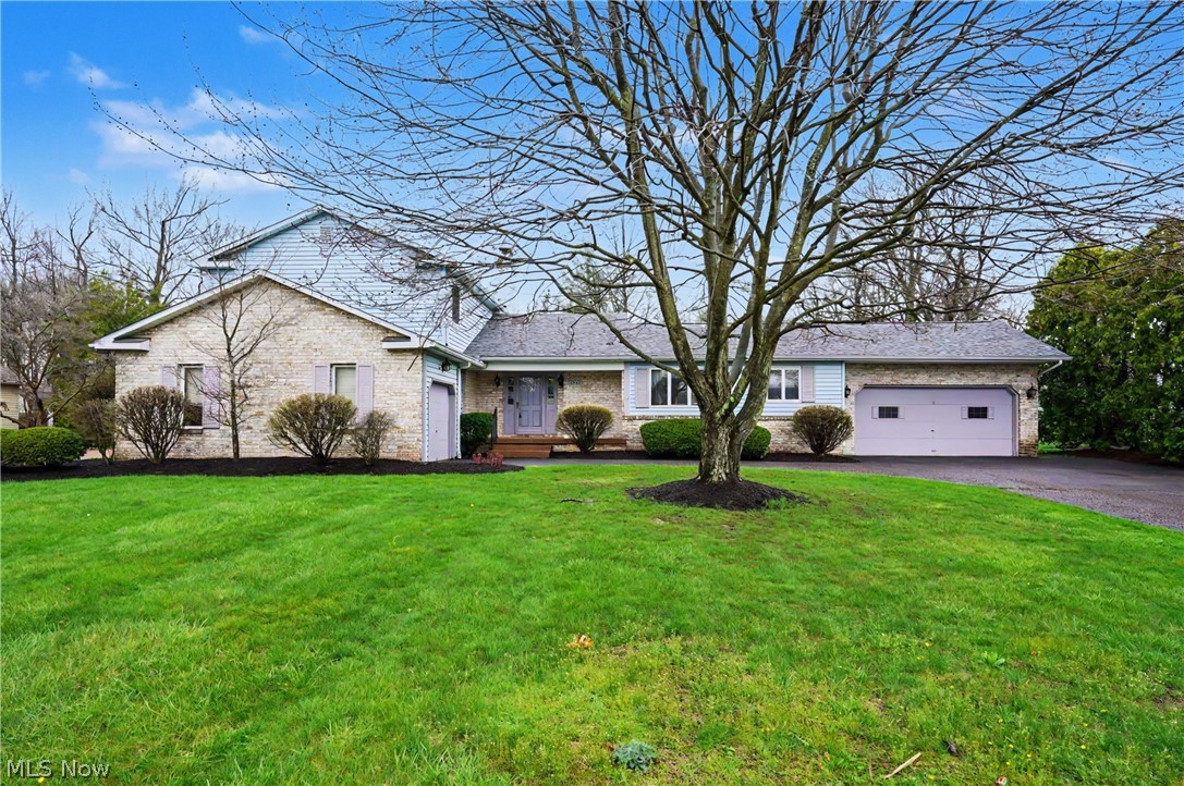 8625 Four Seasons Trail Poland OH 44514