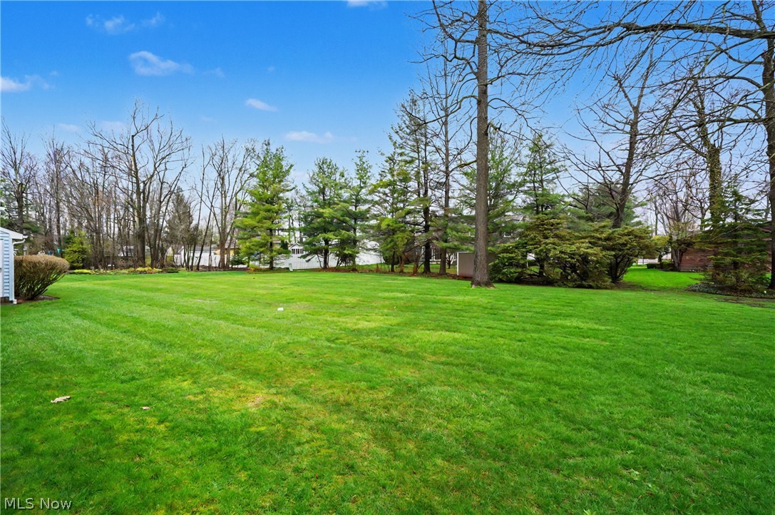 8625 Four Seasons Trail Poland OH 44514