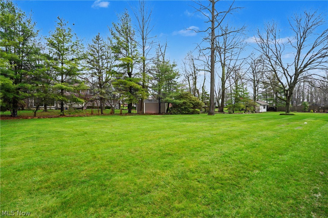 8625 Four Seasons Trail Poland OH 44514
