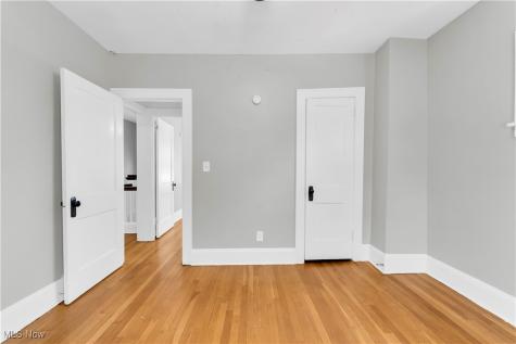 1901 Parkway Drive Cleveland Heights OH 44118