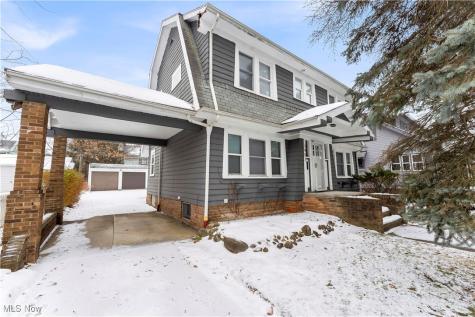1901 Parkway Drive Cleveland Heights OH 44118