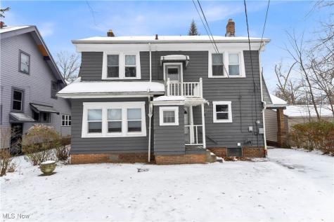 1901 Parkway Drive Cleveland Heights OH 44118