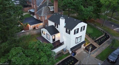 17707 Lomond Boulevard Shaker Heights OH 44122