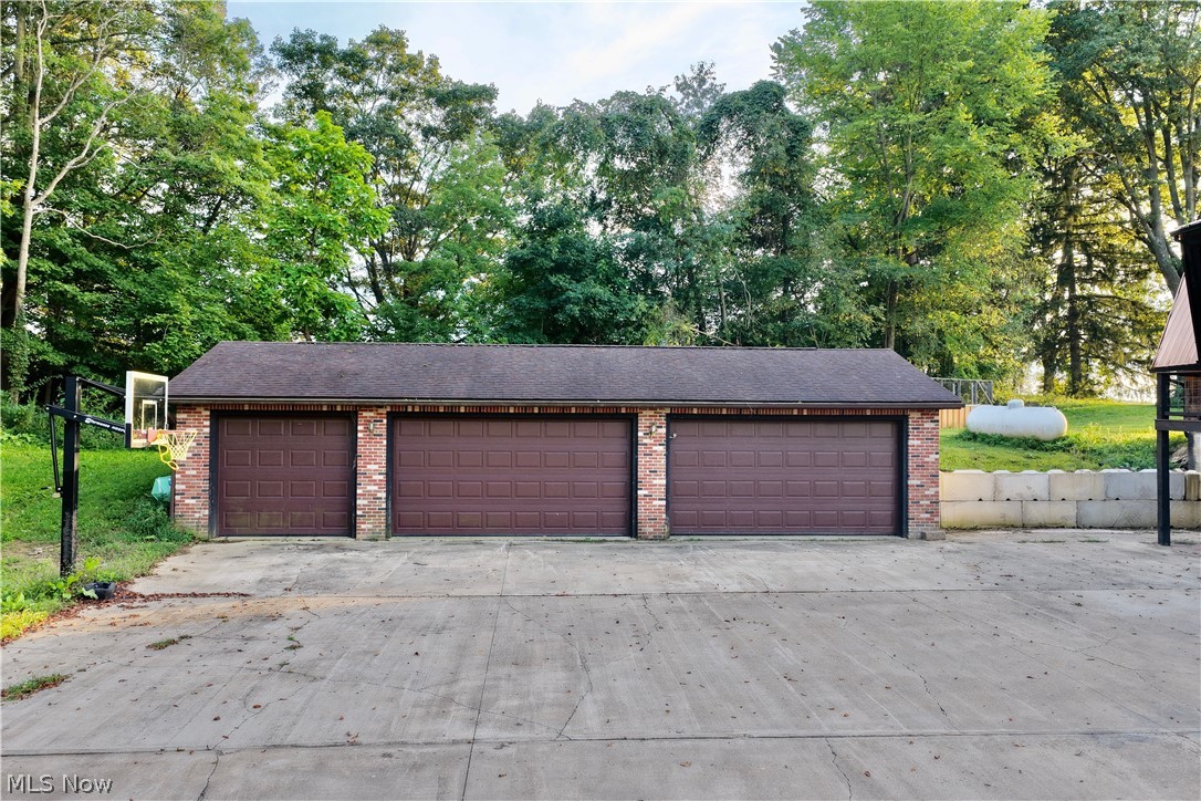 1680 Millersburg Road Utica OH 43080