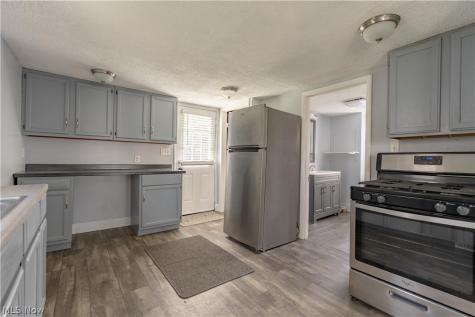 3736 Louise Street Mogadore OH 44260