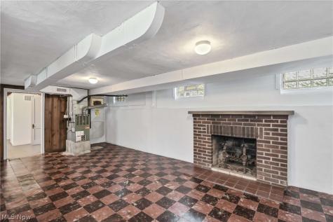 4217 W 227th Street Fairview Park OH 44126