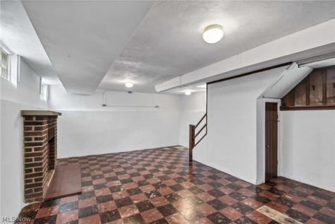 4217 W 227th Street Fairview Park OH 44126
