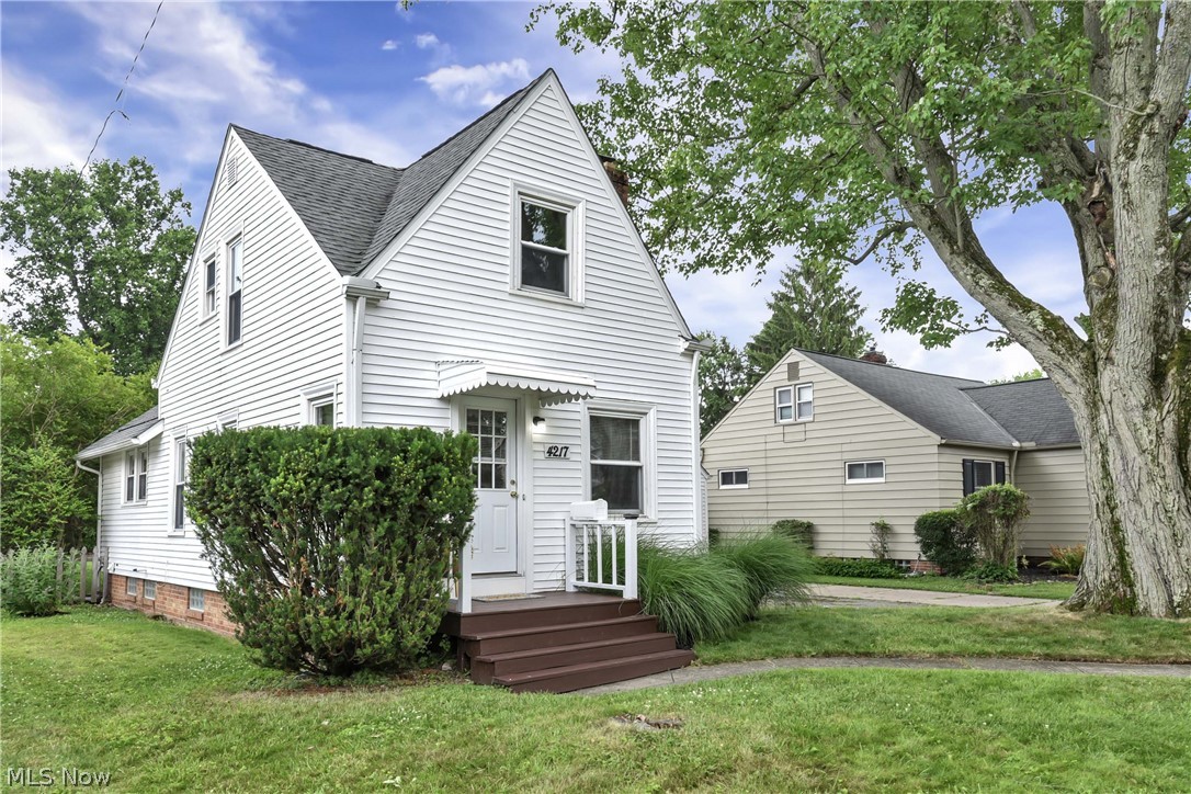 4217 W 227th Street Fairview Park OH 44126