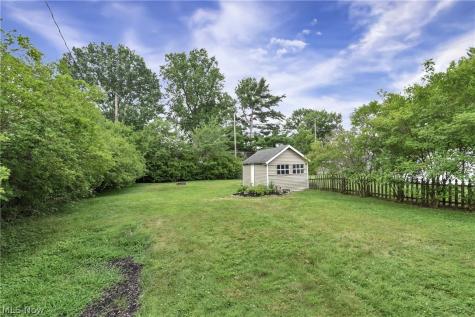4217 W 227th Street Fairview Park OH 44126