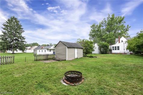 4217 W 227th Street Fairview Park OH 44126