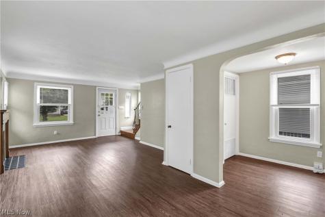4217 W 227th Street Fairview Park OH 44126